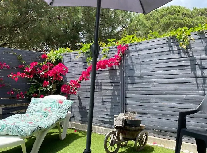 Villa Mini à 200m De La *